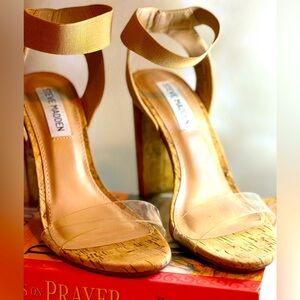Steve Madden High heals Sz 6